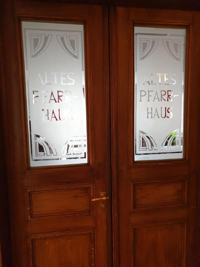 Hotel Altes Pfarrhaus Beaumarais Saarlouis Exterior photo