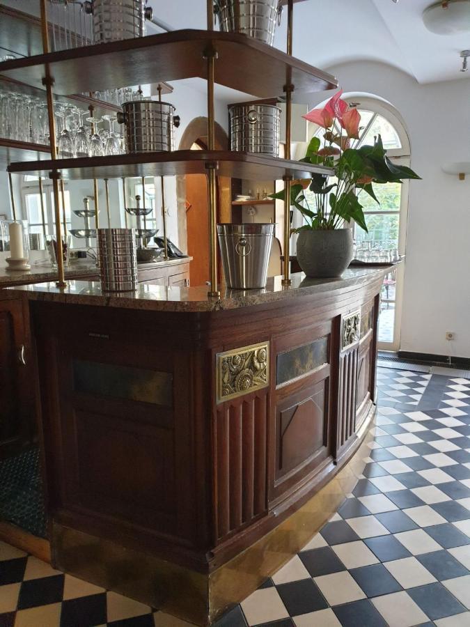 Hotel Altes Pfarrhaus Beaumarais Saarlouis Exterior photo