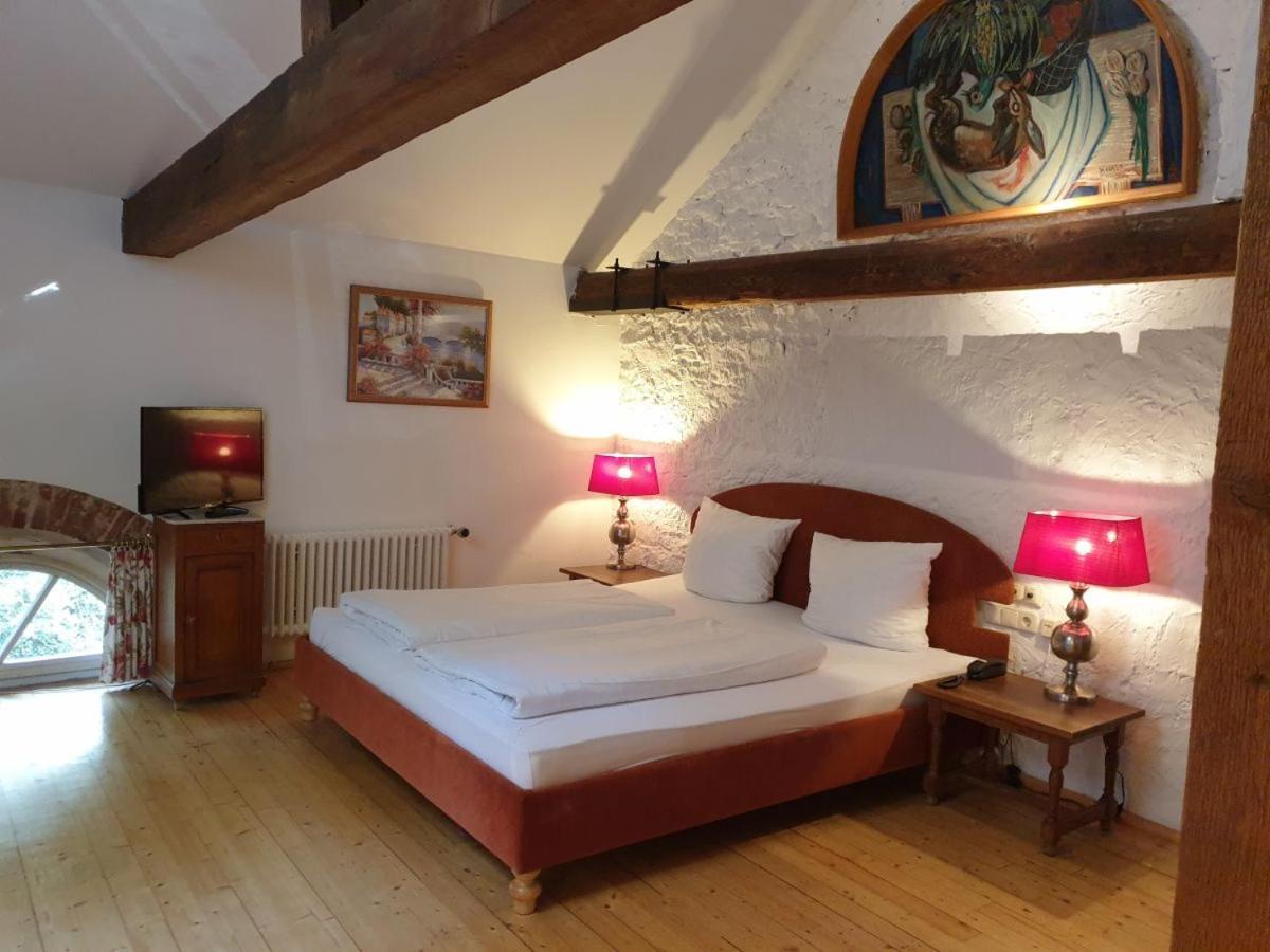 Hotel Altes Pfarrhaus Beaumarais Saarlouis Exterior photo